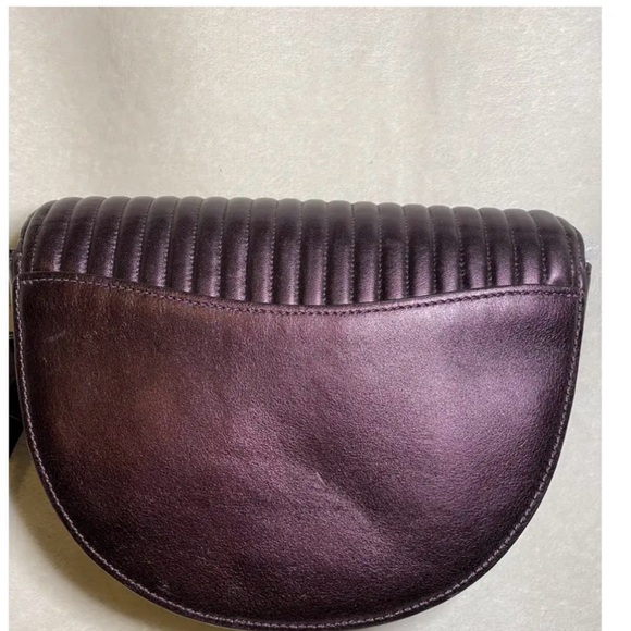 Ellen Crossbody With Linear Quilting - Picture 2 of 3